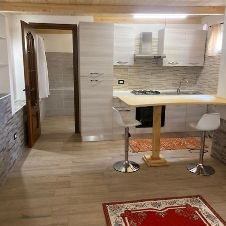 Monolocale Indipendente Nel Quartiere Residenziale Genneruxi Apartment Cagliari Ngoại thất bức ảnh