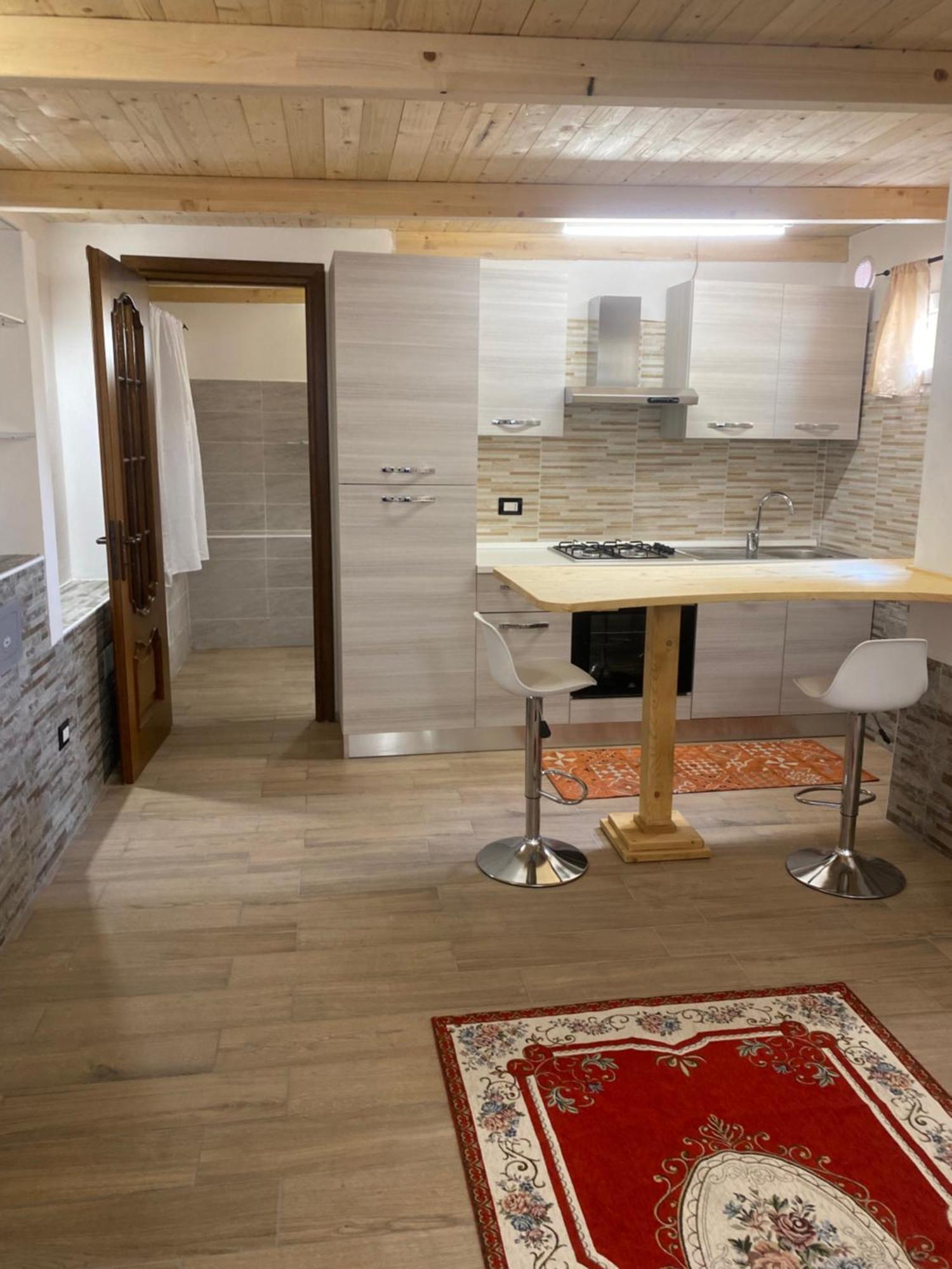 Monolocale Indipendente Nel Quartiere Residenziale Genneruxi Apartment Cagliari Ngoại thất bức ảnh
